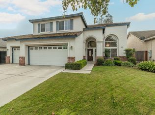 2169 W Beechwood Ave, Fresno, CA 93711