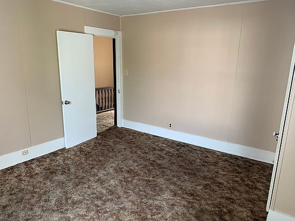 5th image of 1507 Covert St #1509