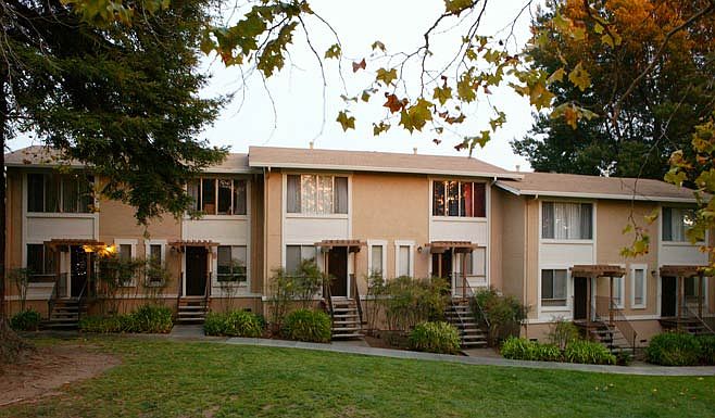 3045 Capitola Rd APT 01 Santa Cruz CA 95062 Zillow