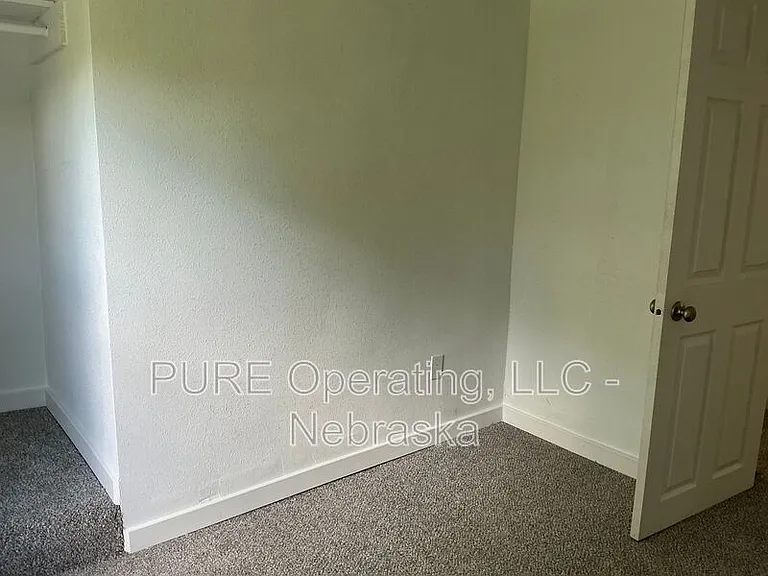 4245 Burdette St — Photo 9