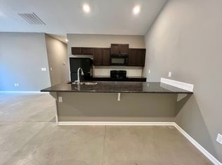 4801 N Hillside Ct #4801, Wichita, KS 67219