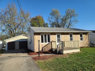 700 E 12th Street Pl N, Newton, IA 50208