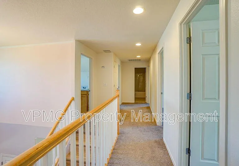 8907 NE 84th St — Photo 24