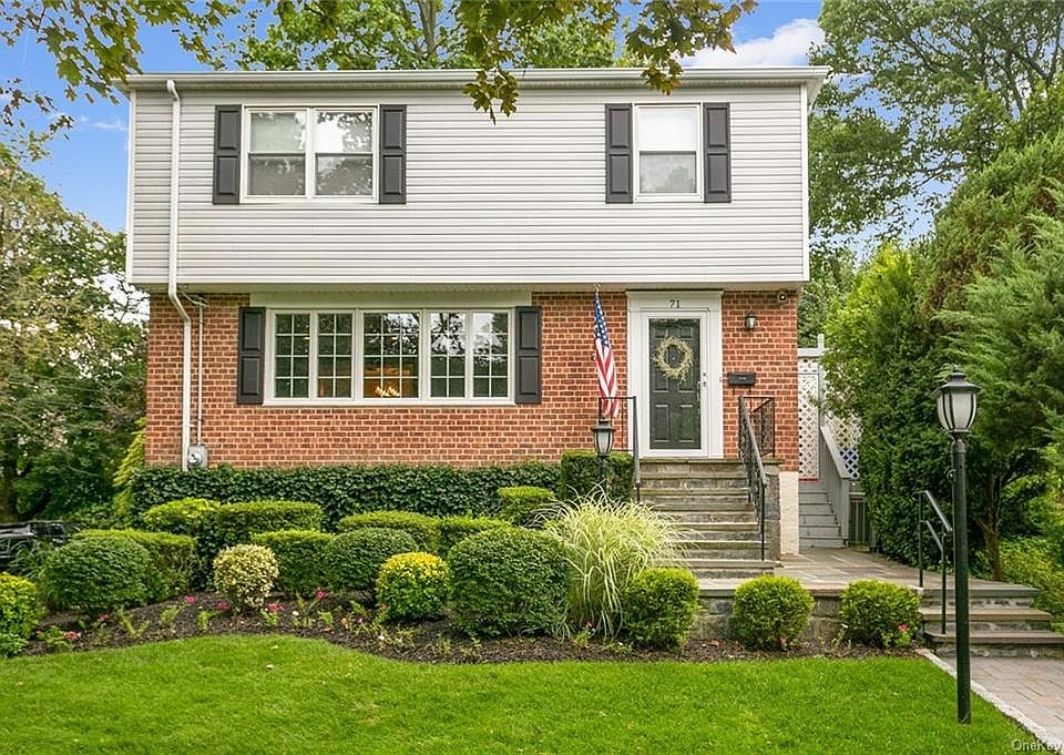 1st image of 71 Margaret Ave