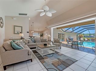 910 Marble Dr, Naples, FL 34104