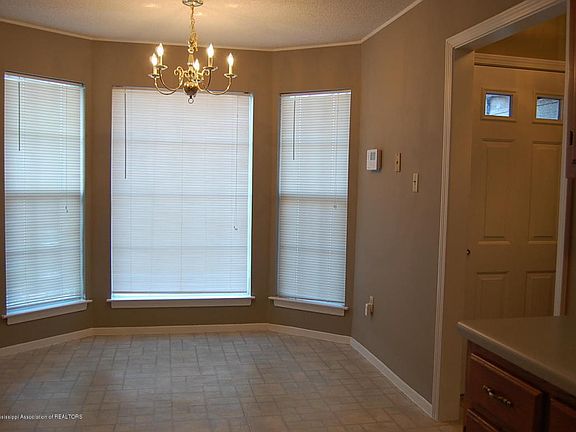 5th image of 4175 Grace Blvd