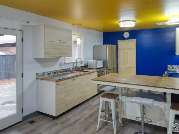 830 10th St, Berthoud, CO 80513