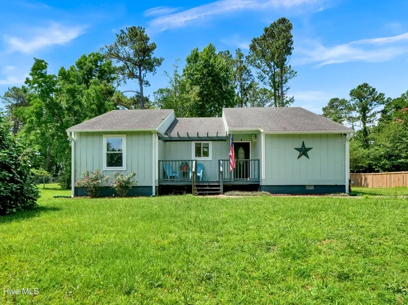 653 Hidden Valley Road, Wilmington, NC 28409
