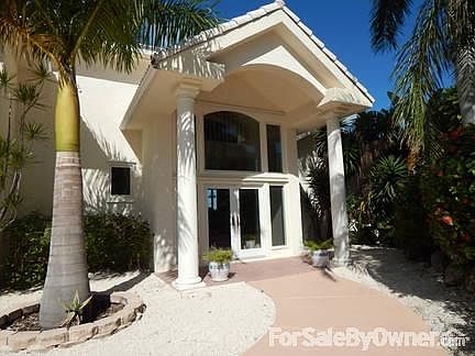 Patio access to the dock
