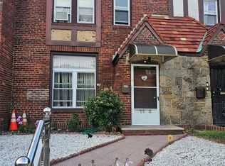 21531 Murdock Ave, Queens Village, NY 11429