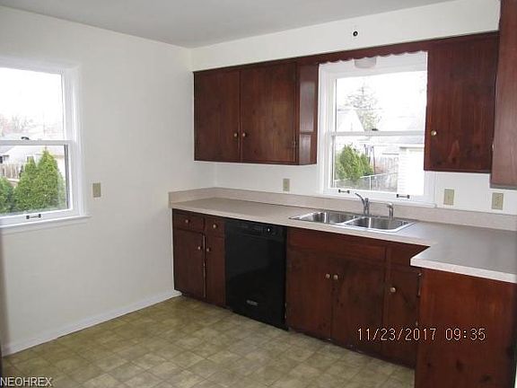 3rd image of 16244 Bardbury Ave