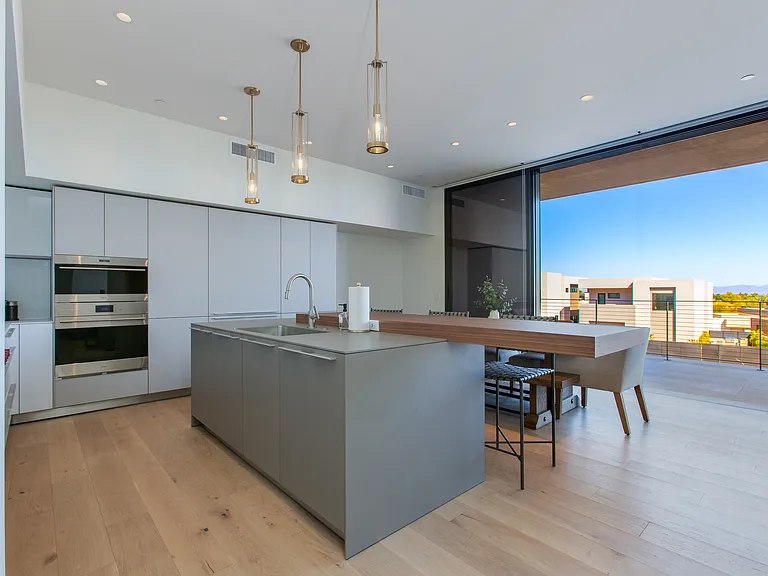 5000 N Camelback Ridge Dr #206 — Photo 27