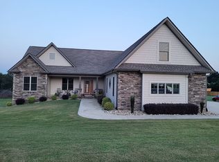 115 Avis Lee Ct, Greer, SC 29651