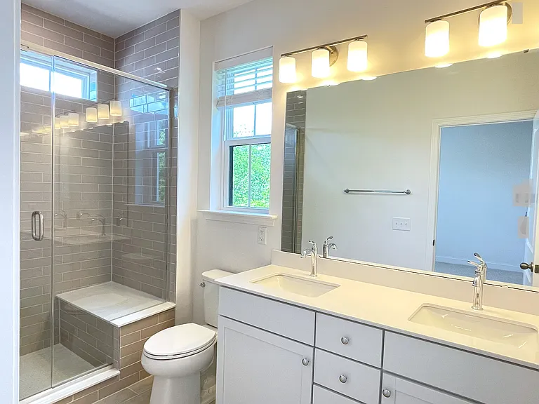 5005 Layman Dr — Photo 18