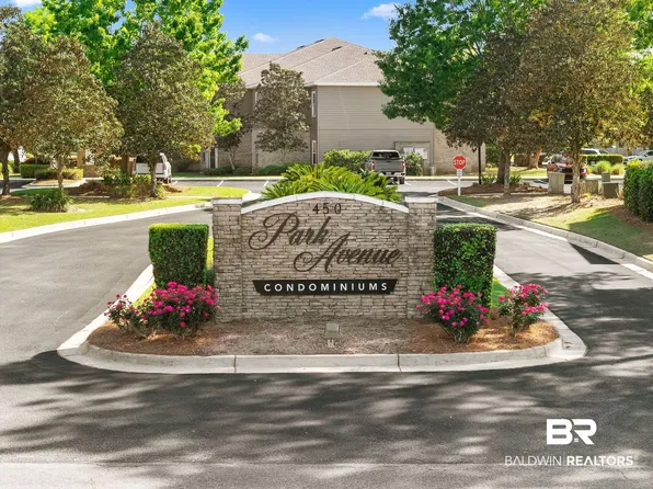 450 Park Ave APT 315, Foley, AL 36535
