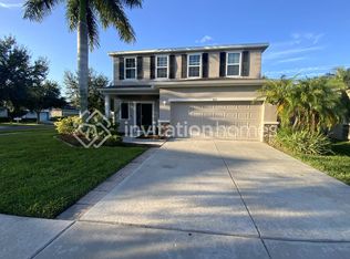 613 19th St NW, Ruskin, FL 33570