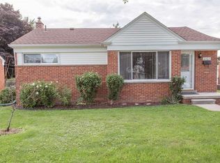 6564 Cardwell St, Garden City, MI 48135