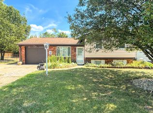 6450 Shawnee Ct, Independence, KY 41051