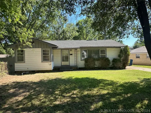 504 W Caddo Ave, Wilburton, OK 74578