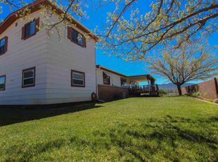 4 Thistle Dr, La Luz, NM 88337