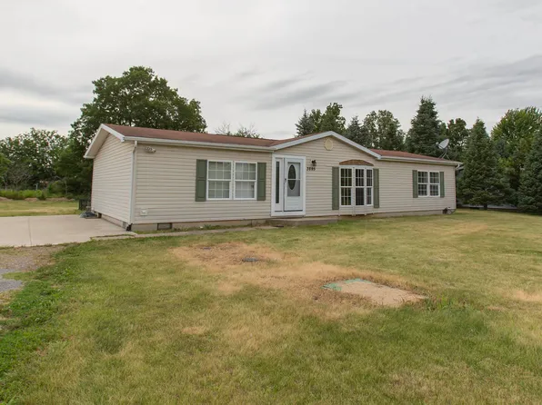 3895 S 109 W, Pleasant Lake, IN 46779