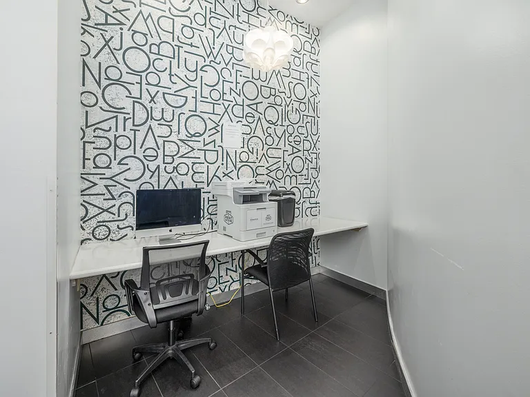Business center with printing