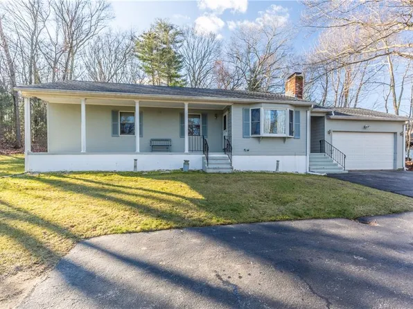 74 Williams Rd, Smithfield, RI 02917
