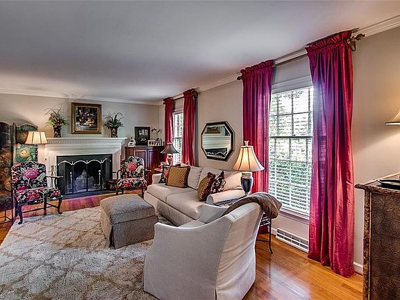 4th image of 609 Kimberly Dr