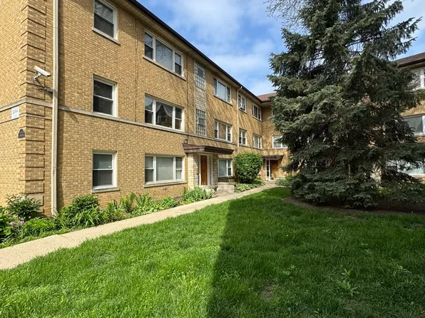 4456 W Gunnison St #2A, Chicago, IL 60630