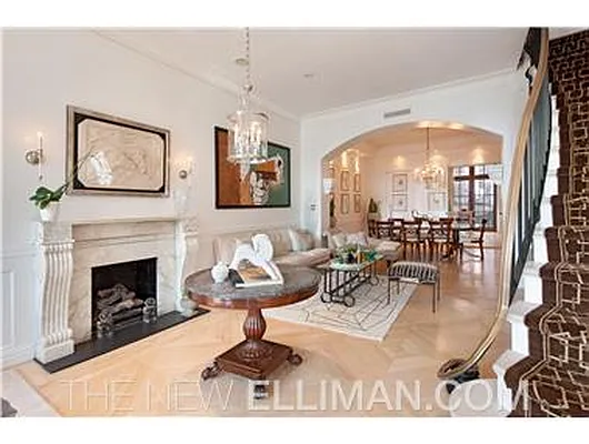 Sold by Douglas Elliman | media 24