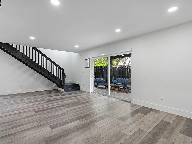 4952 SW 122nd Ter — Photo 18