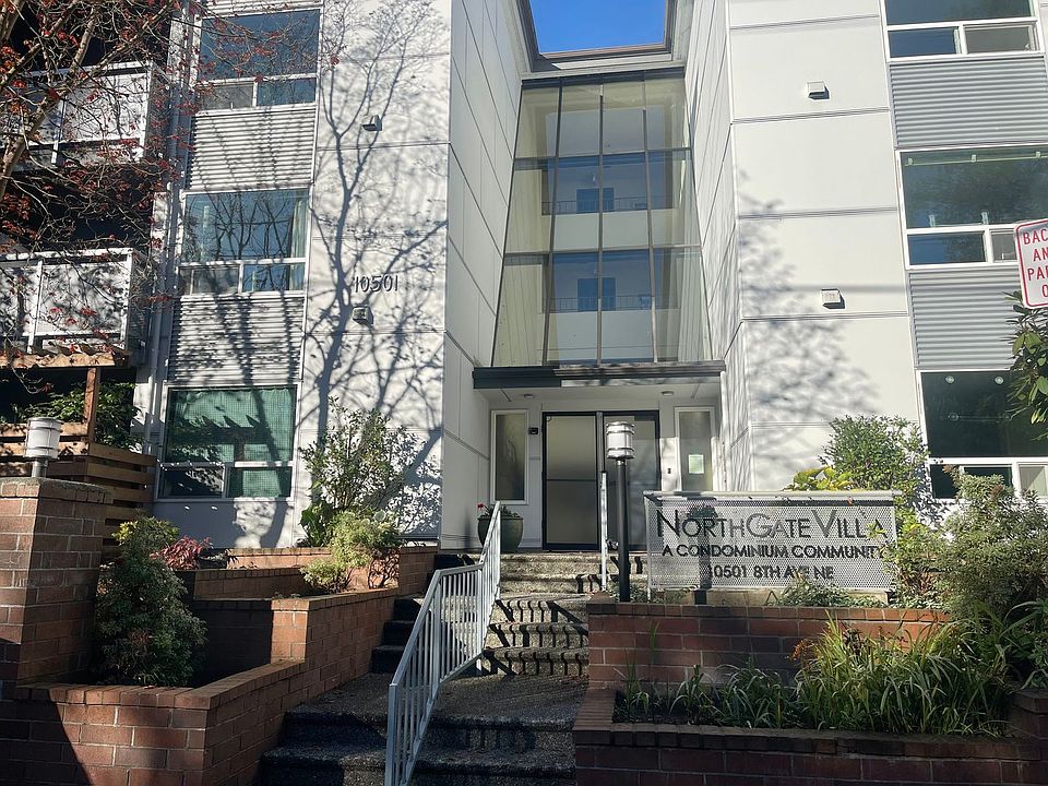 1st image of 10501 8th Ave NE APT 425