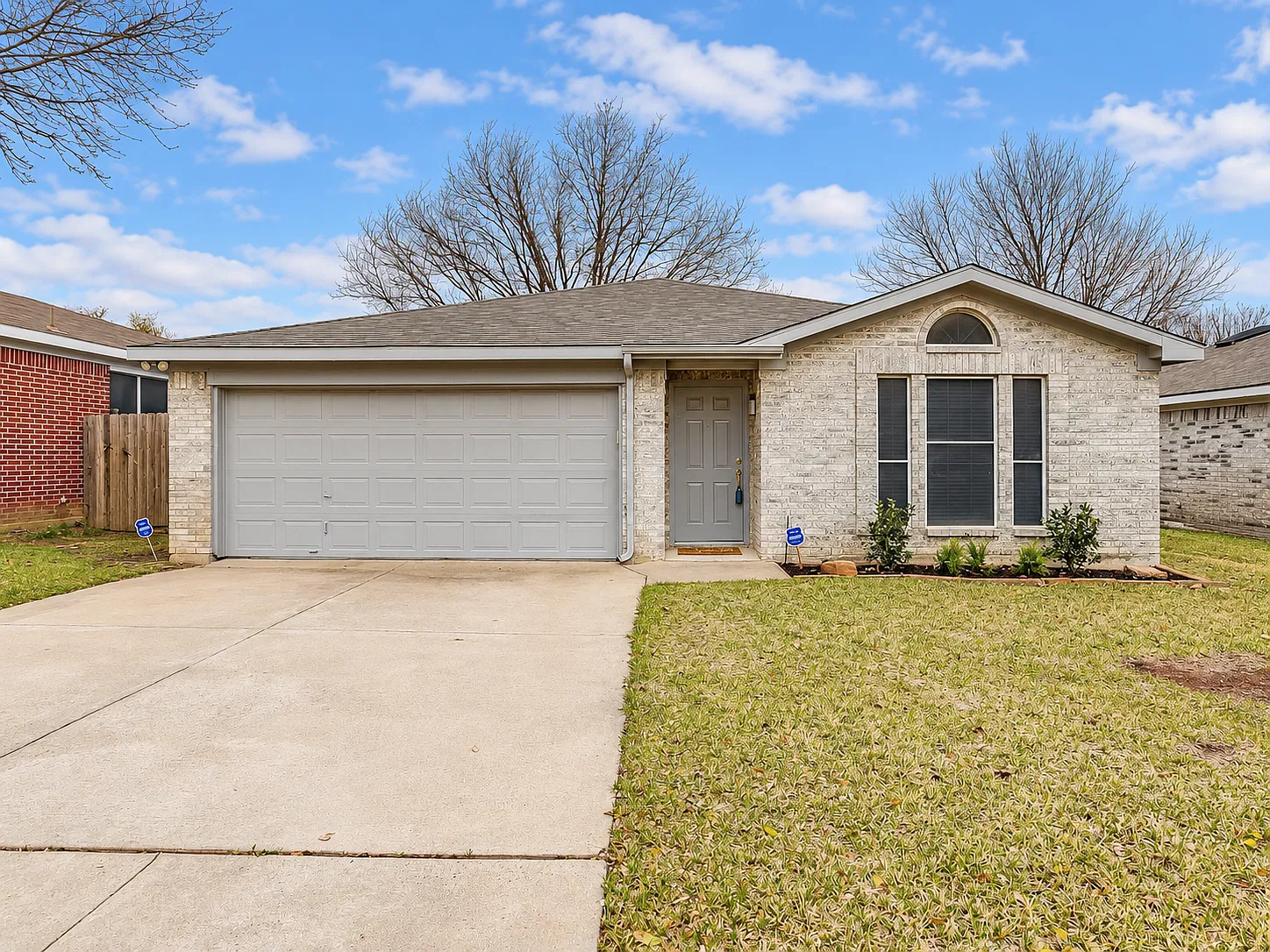 5720 Northfield Dr — Photo 1