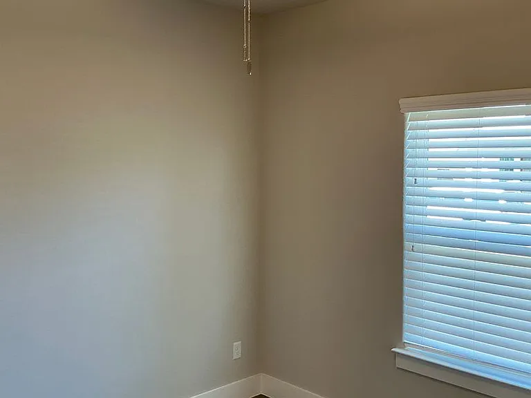 640 The Cottages Dr — Photo 16