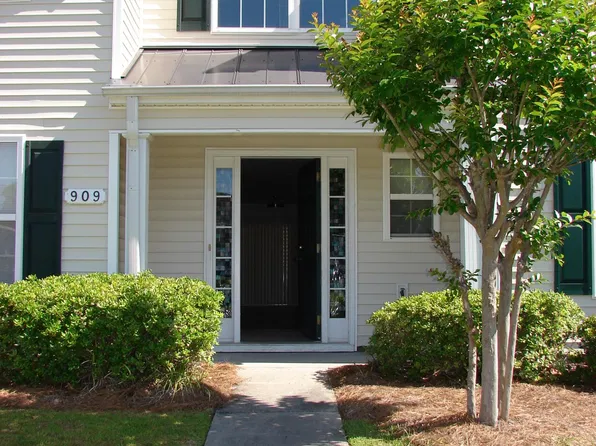 909 Barn Owl Ct, Myrtle Beach, SC 29579