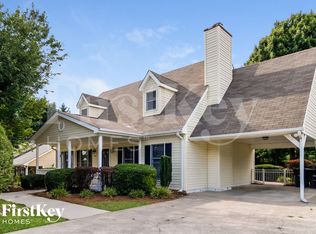 4305 Oak Glen Dr, Winston Salem, NC 27107