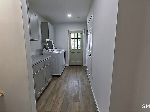 5th image of 1 Mayflower Court