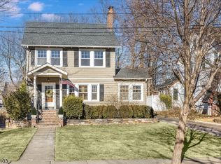 17 Columbus Ave, Glen Ridge, NJ 07028
