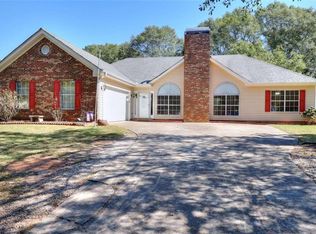 2631 Leone Ave, Loganville, GA 30052