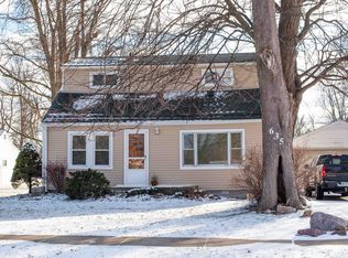 635 W Girard Ave, Madison Heights, MI