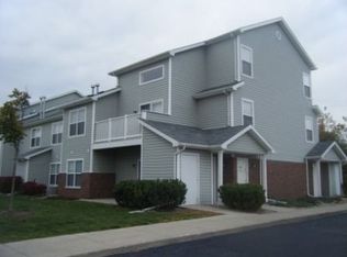 3000 Suffolk Ct, Flushing, MI 48433