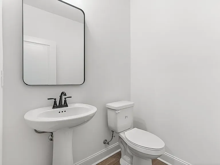 1645 Lateglow Way — Photo 8