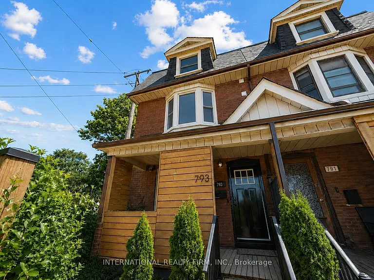 793 Dufferin St #UPPER — Photo 2