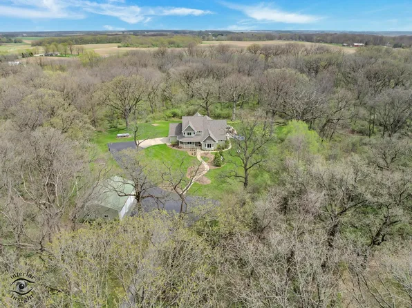 7223 N 16000e Rd, Grant Park, IL 60940