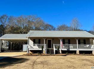 762 Rainbow Hvn, Rainbow City, AL 35906