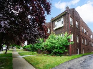 2116 Surrey Rd APT 3, Cleveland Heights, OH 44106
