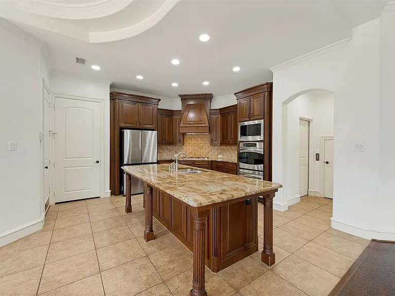 11292 Berkeley Hall Ln — Photo 6