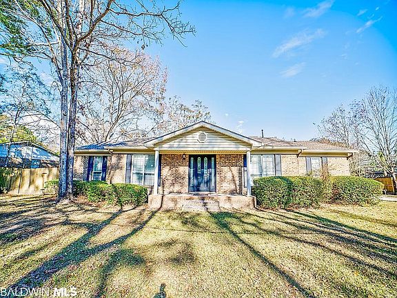 2nd image of 3760 Le Blanc Dr