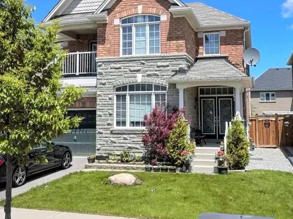 7 Villanova Rd #3, Brampton, ON L6Y 2Z4