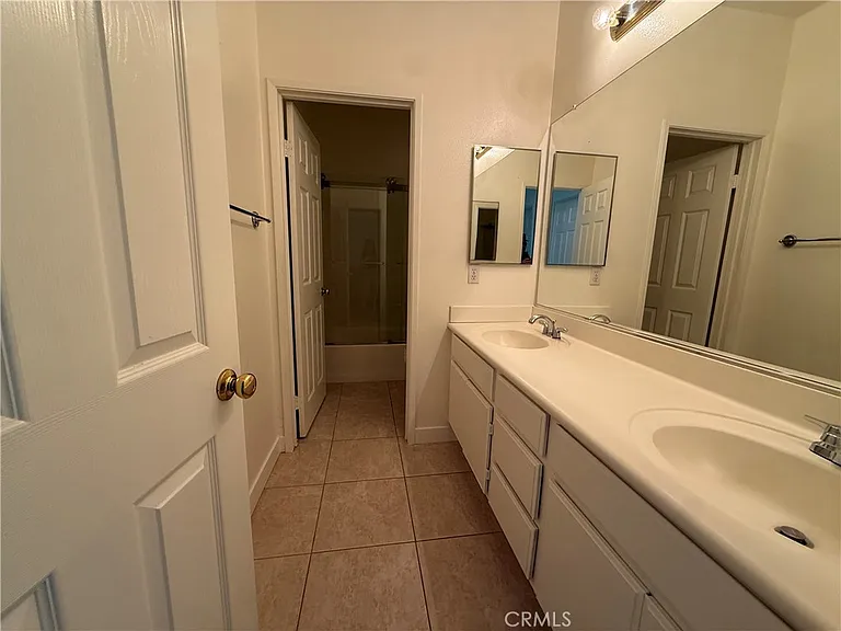 7475 Rock Creek Ct — Photo 15